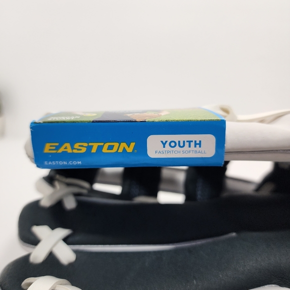 New! Easton Ghost Flex 'Morgan Stuart' Fast Pitch Softball Glove | Youth | RH - Picture 5 of 7